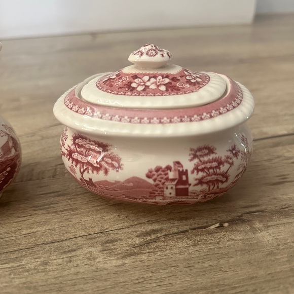 Copeland Spode's Tower, Pink/Red Mini Creamer & Lidded Sugar Box, c1920-1930s - Picture 3 of 9